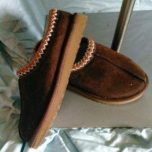 UGG Tasman slippers NWOT!